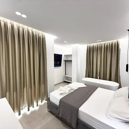 Aura 4* Саранда