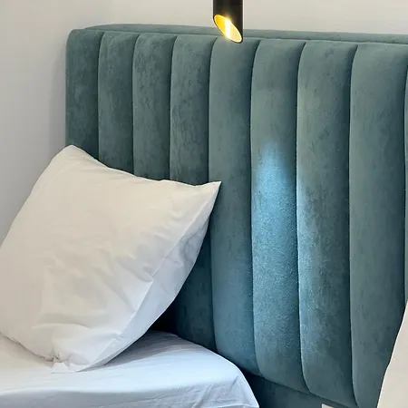 Aura Отель 4*