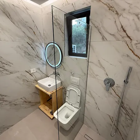 Szálloda Aura Saranda