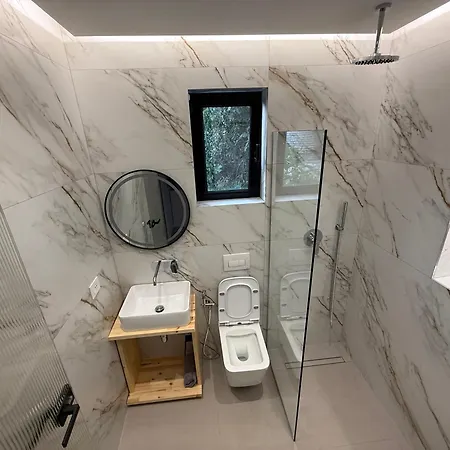 Aura 4* Саранда