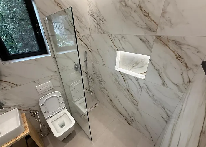 酒店 Aura Sarandë