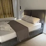ホテル Aura Sarandë