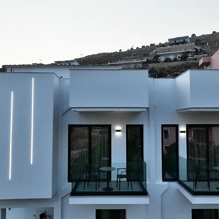 Aura Ξενοδοχείο 4*