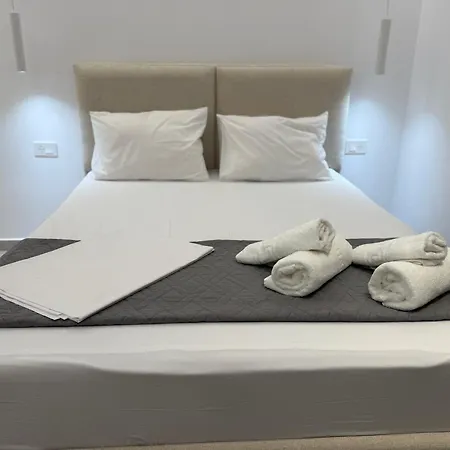 Aura Ξενοδοχείο 4*