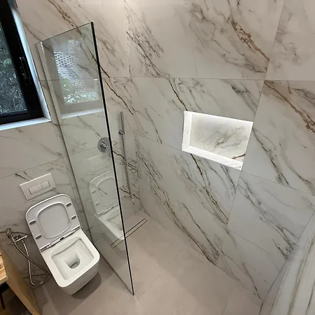 Ξενοδοχείο Aura Σαράντα