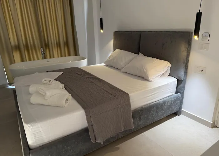 Hotell Aura Sarandë