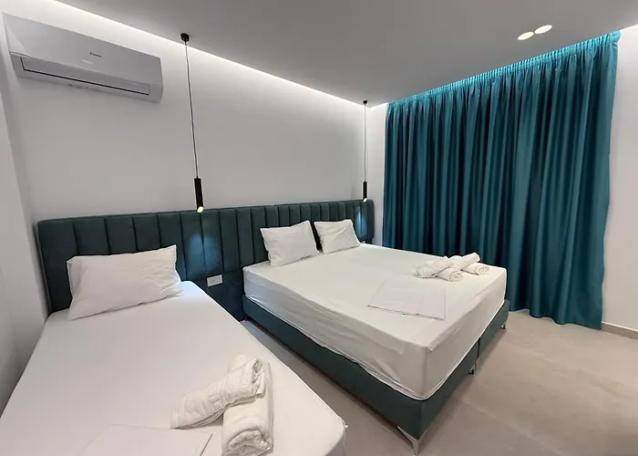 Aura Sarandë